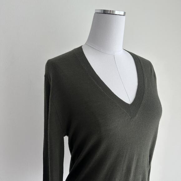 J Crew Collection Sweater Womens Medium Italian Cashmere V Neck Lightweight - Picture 3 of 9